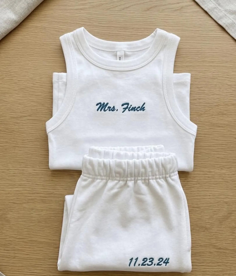 Racerback Mrs. Tank & Sweatpants Set with Wide-Leg Sweatpants